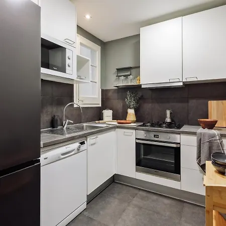 Izabal - 3 Bedrooms And Office In Eixample Esquerra 公寓 *